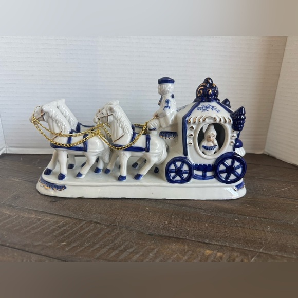 Other - vintage german horse carriage cinderella music box